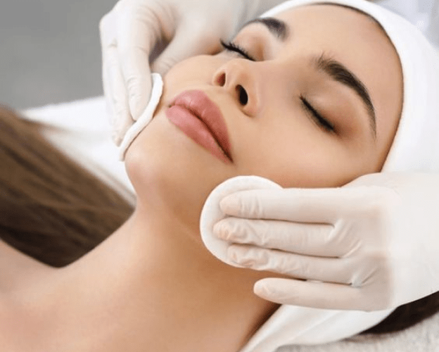 Bring Spa-Quality Lifting & Firming Home: Discover RF & Microcurrent Beauty Devices
